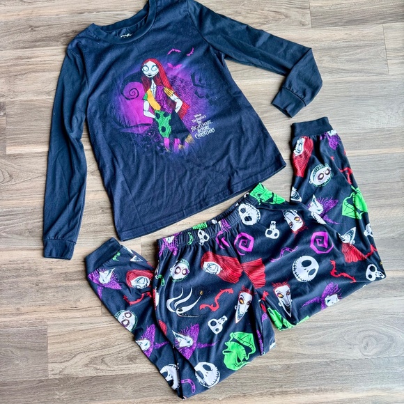 Disney Nightmare Before Christmas Sally Pajama Set Women’s Small - Picture 2 of 6